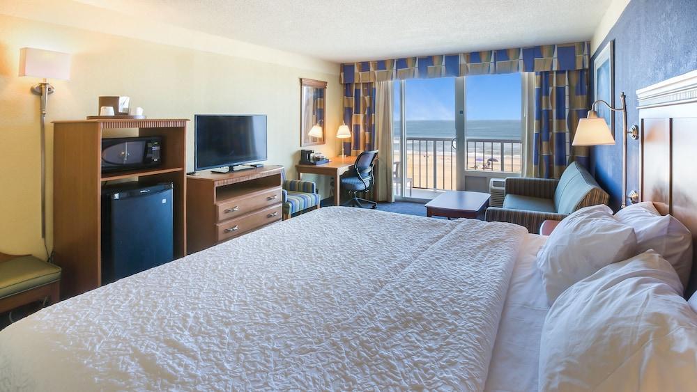 Hampton Inn Virginia Beach Oceanfront North Екстериор снимка