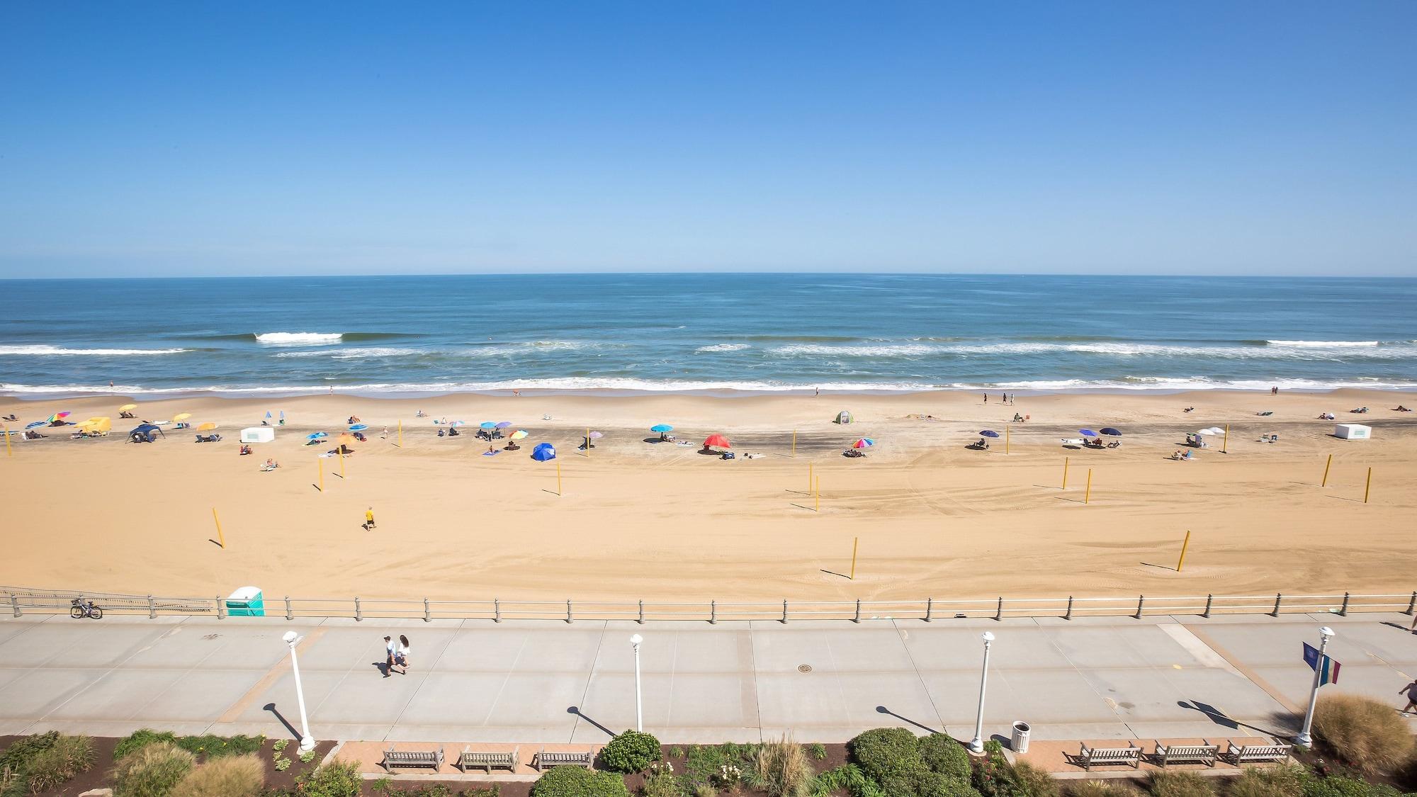 Hampton Inn Virginia Beach Oceanfront North Екстериор снимка