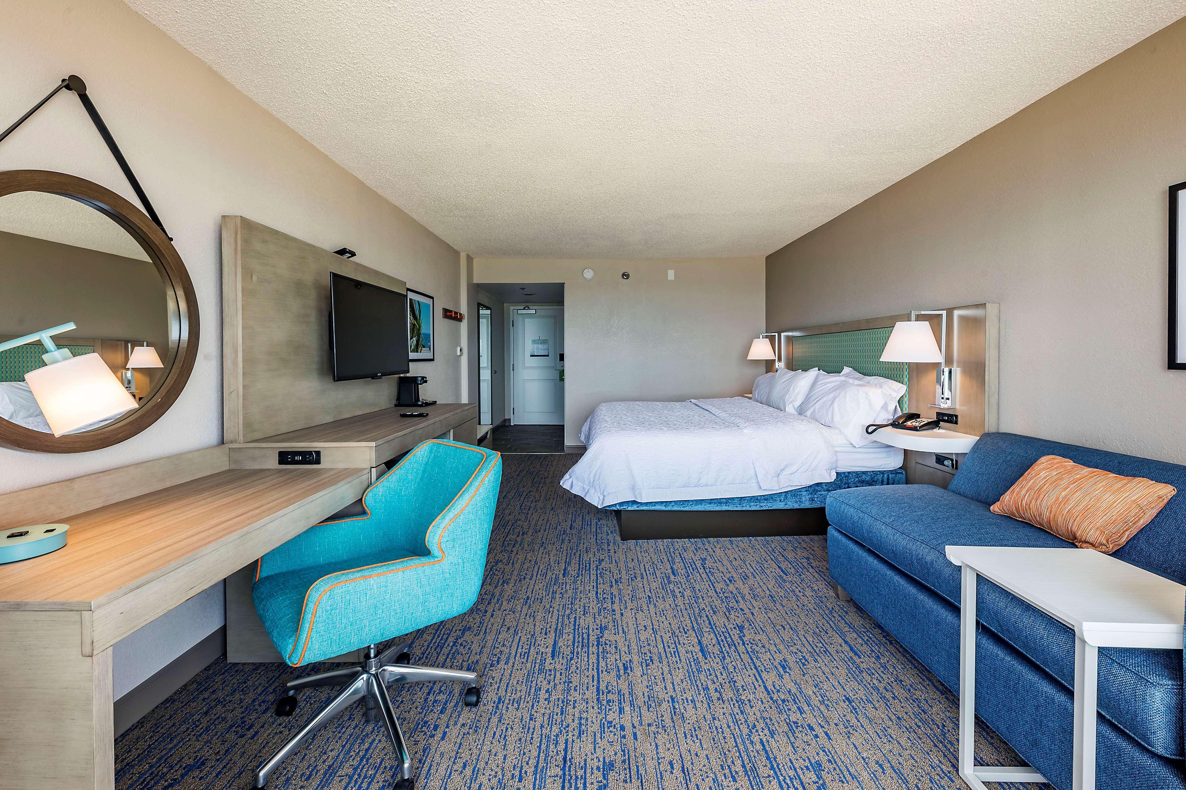 Hampton Inn Virginia Beach Oceanfront North Екстериор снимка
