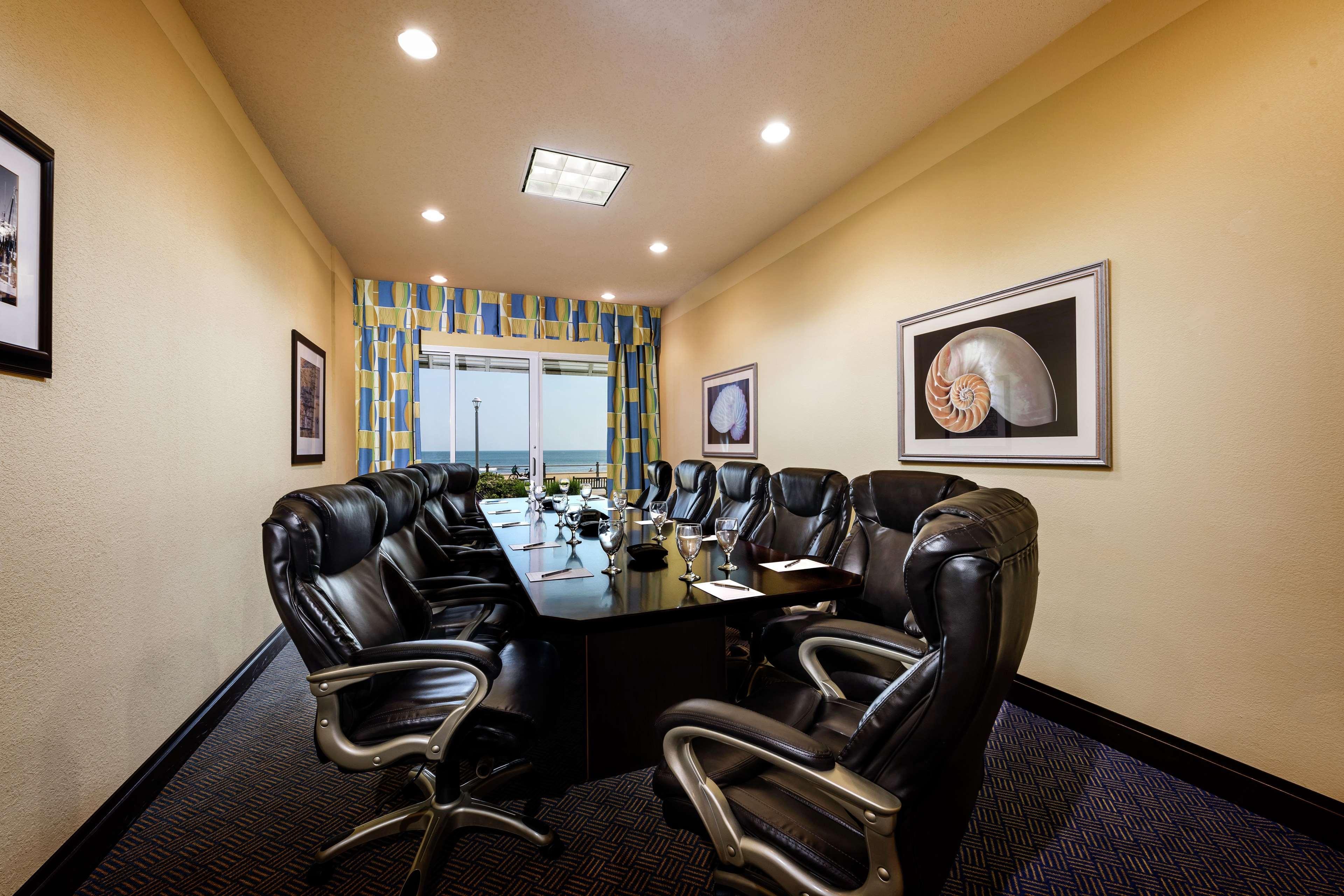 Hampton Inn Virginia Beach Oceanfront North Екстериор снимка