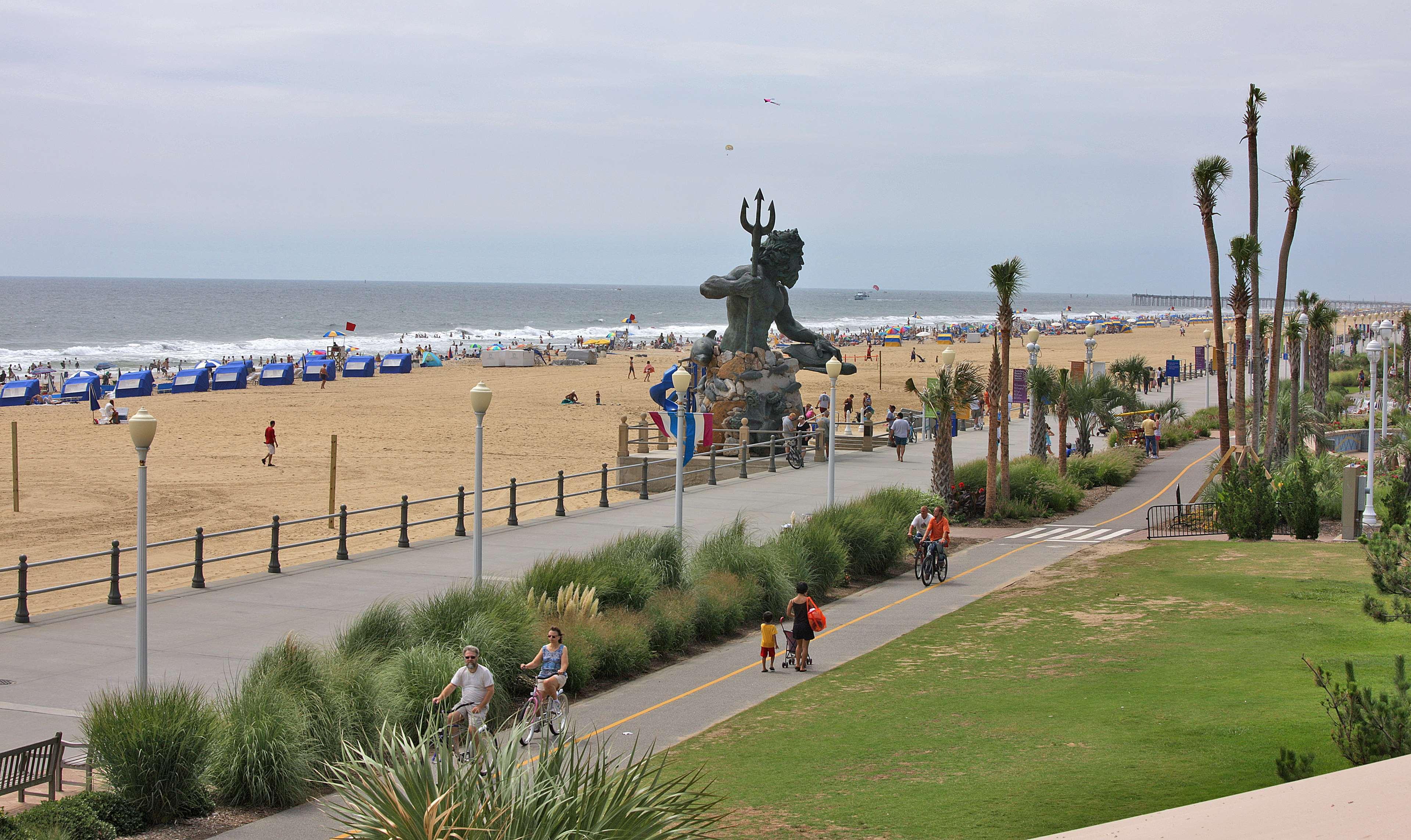 Hampton Inn Virginia Beach Oceanfront North Екстериор снимка