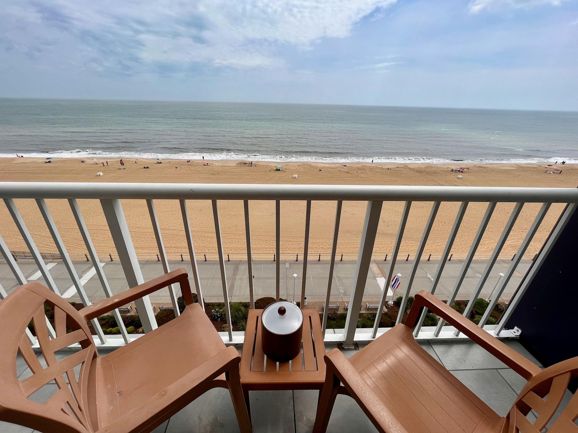 Hampton Inn Virginia Beach Oceanfront North Екстериор снимка