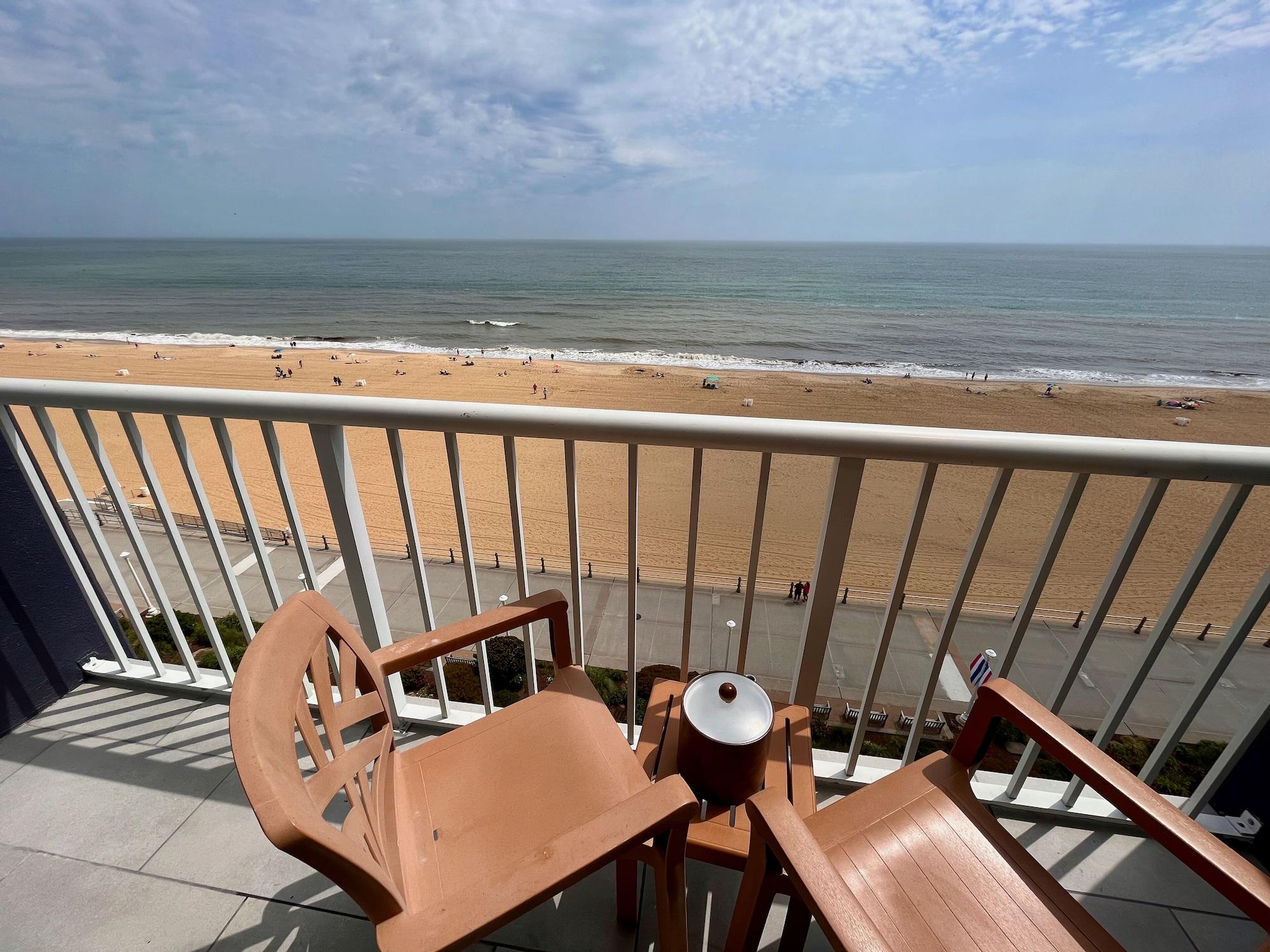 Hampton Inn Virginia Beach Oceanfront North Екстериор снимка