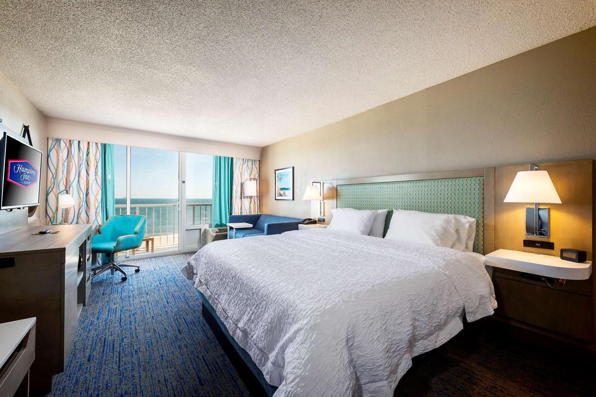 Hampton Inn Virginia Beach Oceanfront North Екстериор снимка